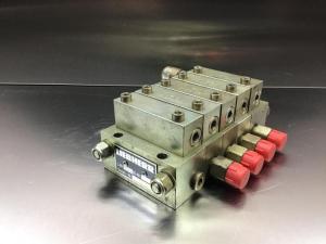 Liebherr Verteilerblock